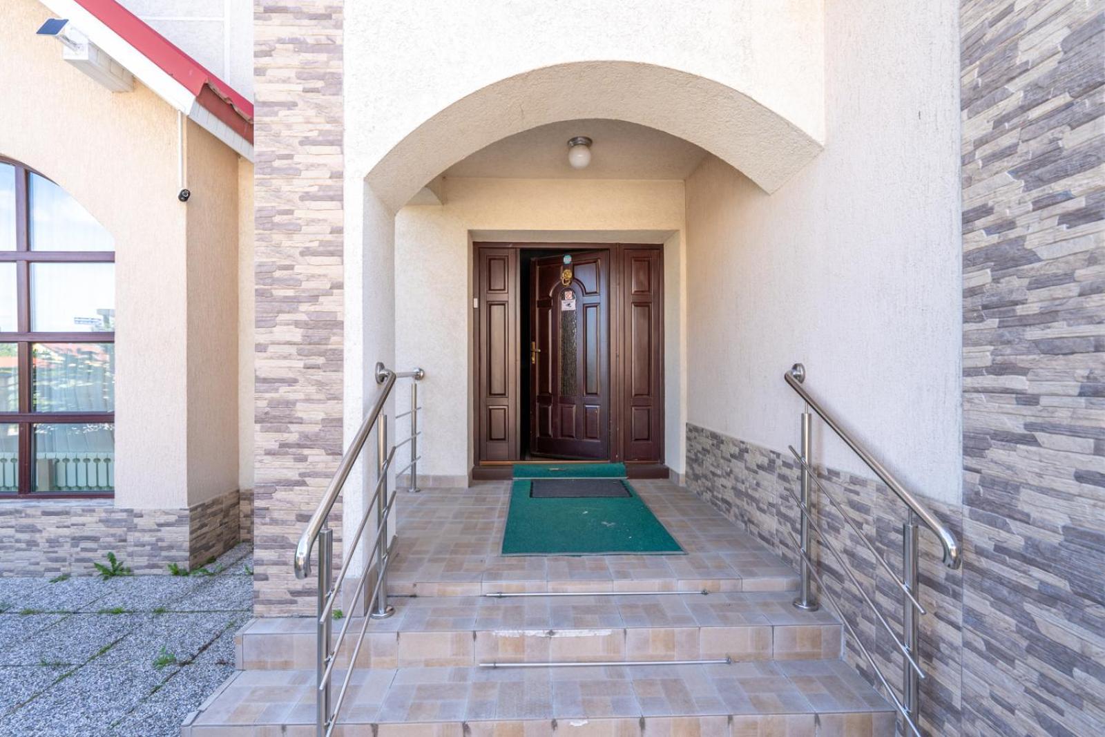 Faraway Aparthotel Near Vienna Airport With Anytime Self Check In Bruck an der Leitha Εξωτερικό φωτογραφία